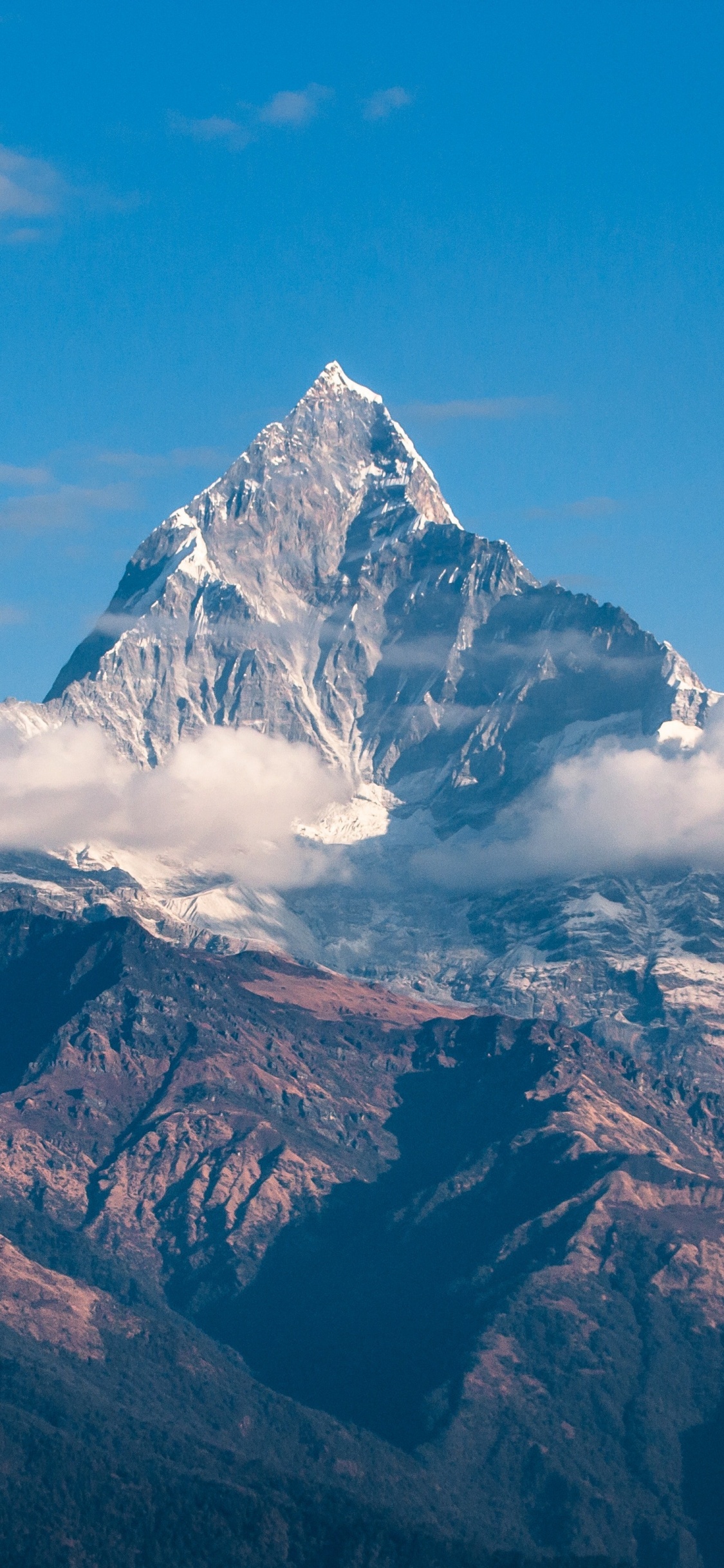 Himalayas 4K Wallpaper, Mountain Peak, Clouds, Mountains